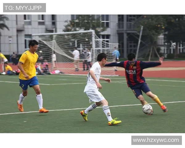 篮球与足球巨星同台竞技友谊赛引发体育界热议