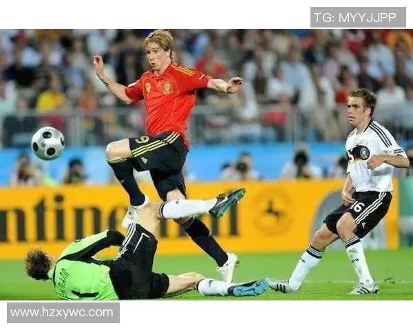 探寻29号背后的故事揭秘这位足球明星的传奇人生与成就 探寻29号背后的故事揭秘这位足球明星的传奇人生与成就