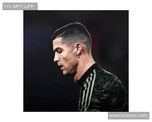 揭秘足球明星黑色头像背后的故事与身份解析